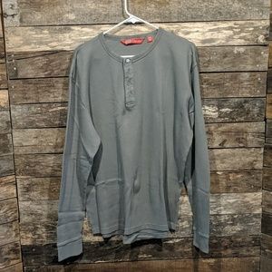 Men's Eastern Mountain Sports shirt